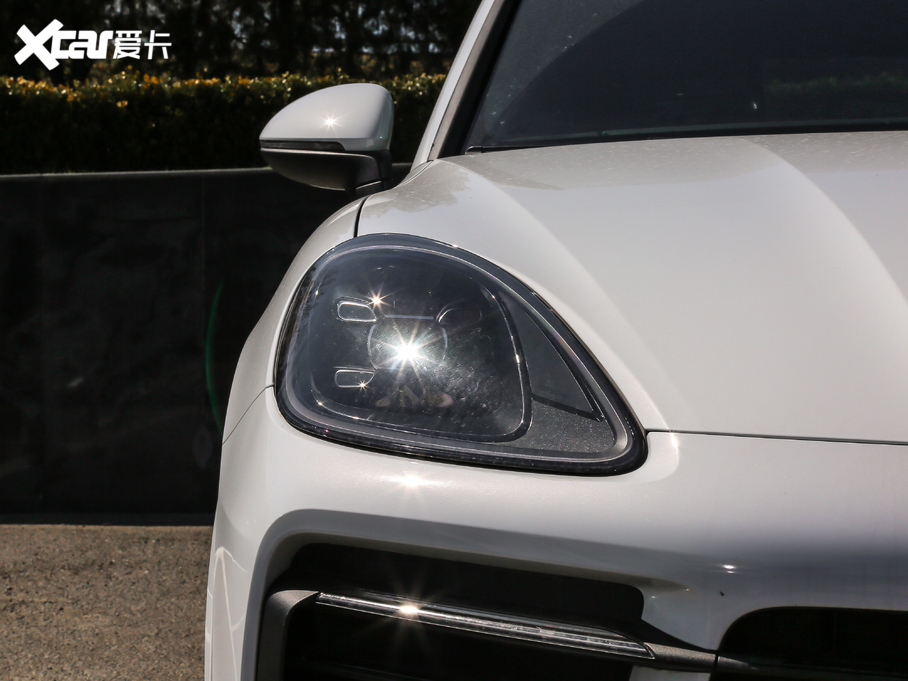 2020Cayenne Coupe Cayenne Coup 3.0T