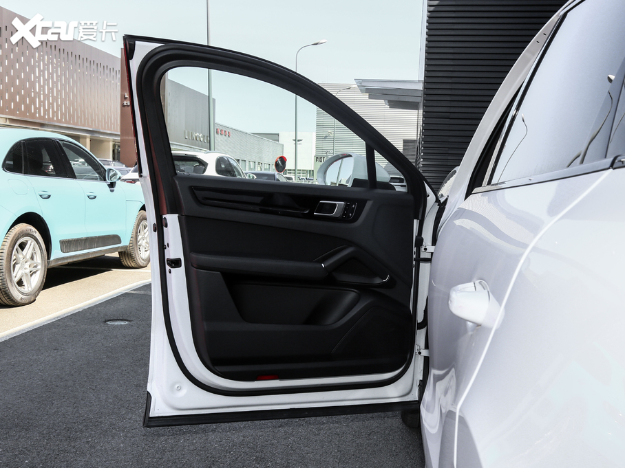 2020Cayenne Coupe Cayenne Coup 3.0T