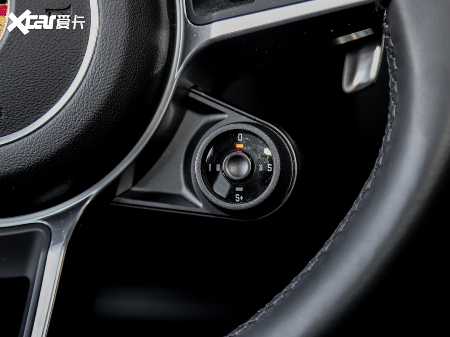 2020Cayenne Coupe Cayenne Coup 3.0T