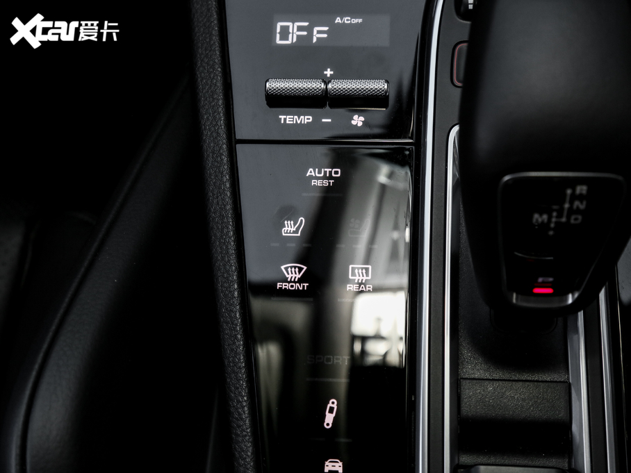 2020Cayenne Coupe Cayenne Coup 3.0T