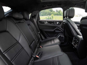 2020Cayenne Coup 3.0T g