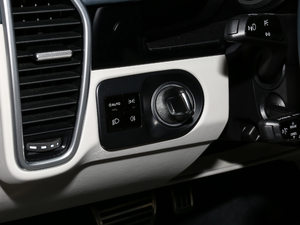 2020Cayenne Turbo Coup 4.0T п؅^