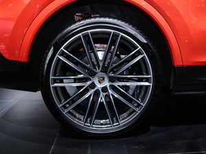 2020Cayenne Coup 3.0T ^