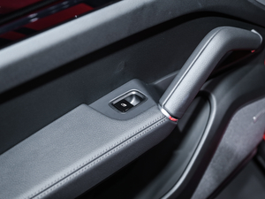 2020Cayenne Coup 3.0T g