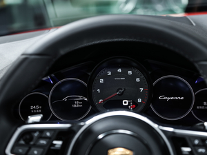 2020Cayenne Coup 3.0T x