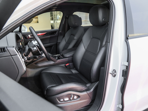 2020Cayenne Coup 3.0T {