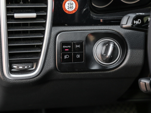 2020Cayenne Coup 3.0T п؅^