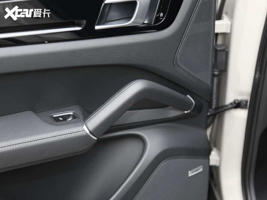 2020CayenneԴ E-Hybrid