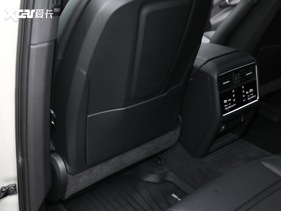 2020CayenneԴ E-Hybrid