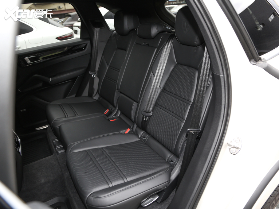 2020CayenneԴ E-Hybrid