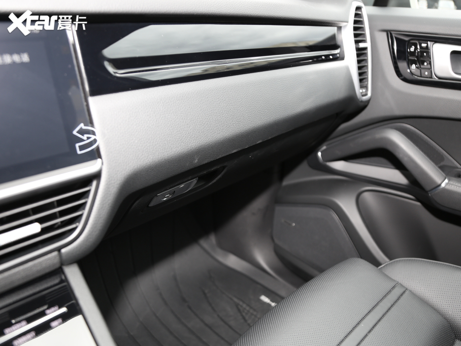 2020CayenneԴ E-Hybrid