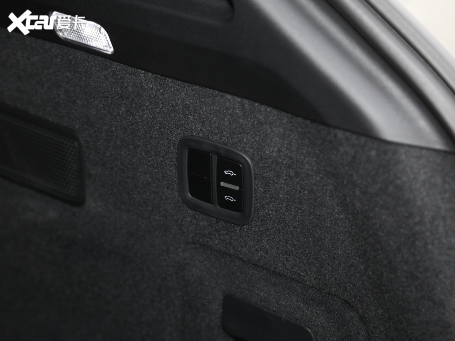 2020CayenneԴ E-Hybrid