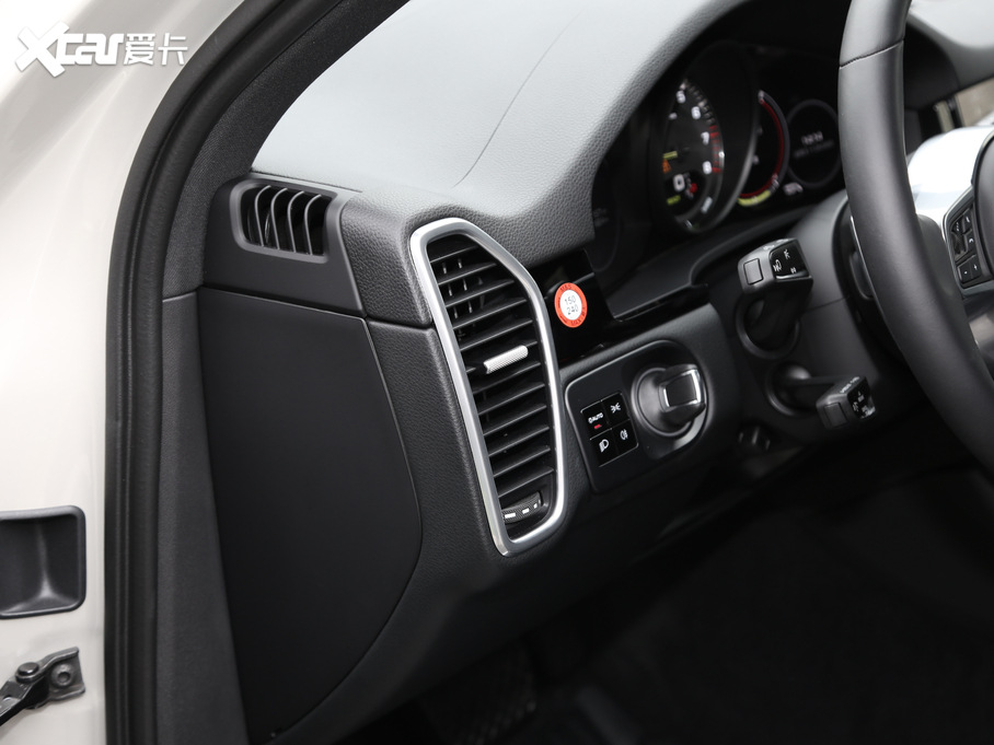 2020CayenneԴ E-Hybrid