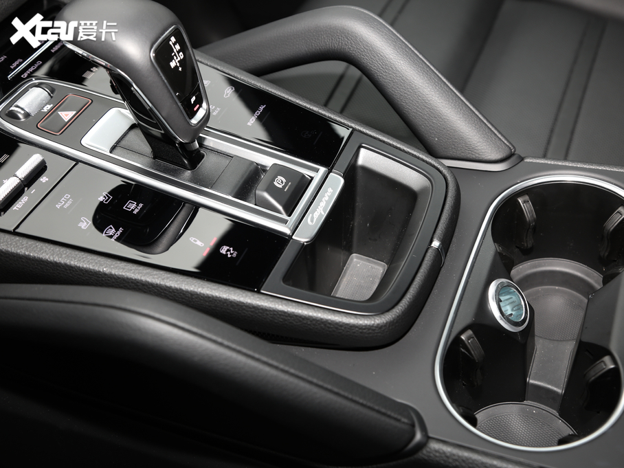 2020CayenneԴ E-Hybrid