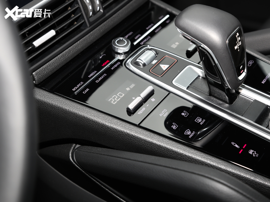 2020CayenneԴ E-Hybrid