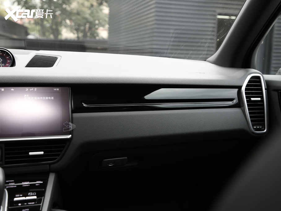 2020CayenneԴ E-Hybrid