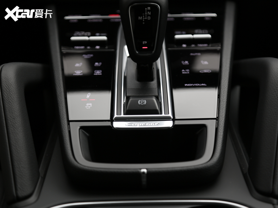 2020CayenneԴ E-Hybrid