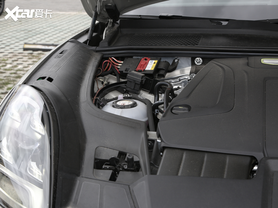 2020CayenneԴ E-Hybrid