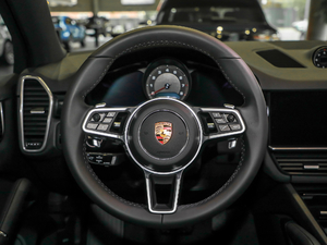 2019款3.0T 方向盘