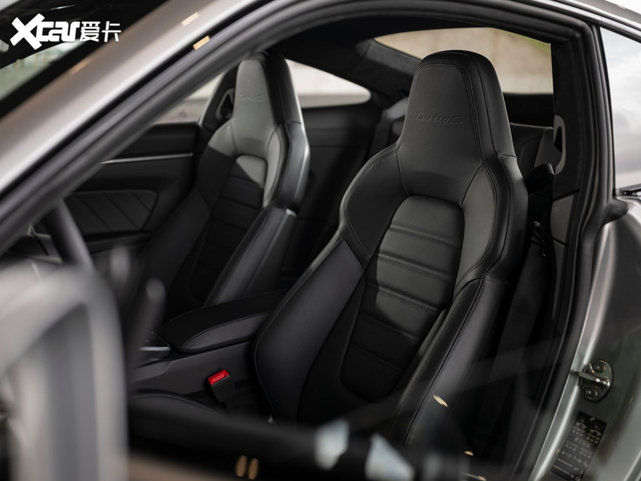 2020��r��911 Turbo S