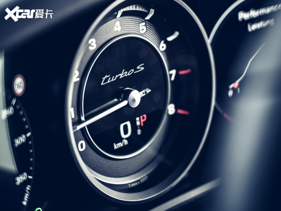 2020��r��911 Turbo S