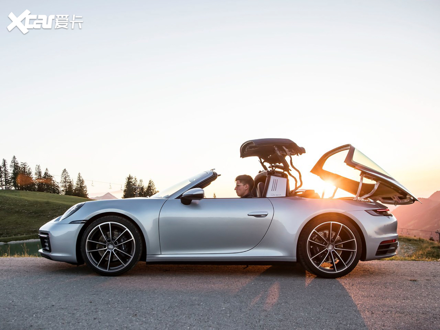 2020r911 Targa 4