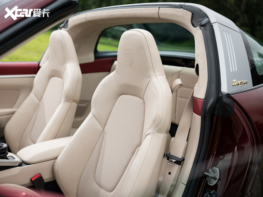 2020r911 Targa 4S 3.0T Heritage Design ؄e