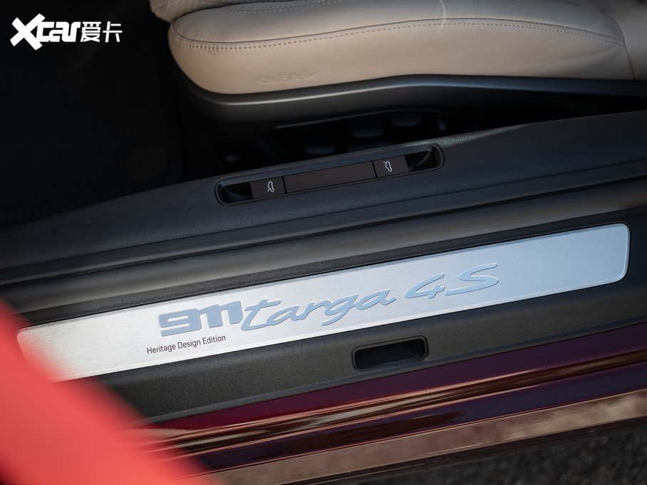 2020r911 Targa 4S 3.0T Heritage Design ؄e