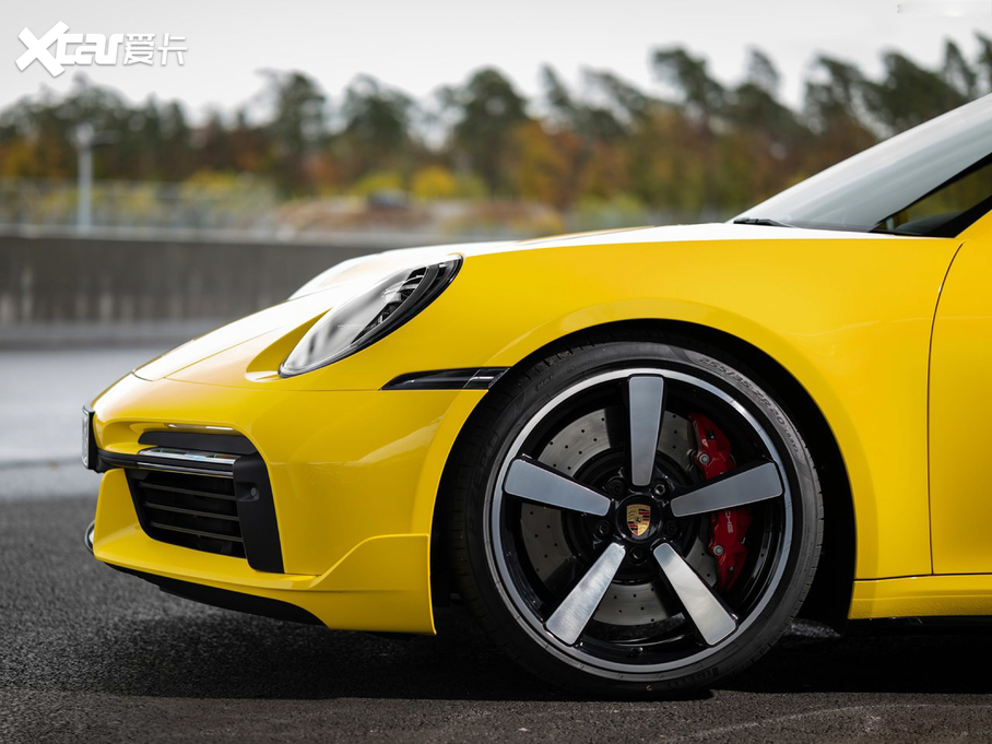 2020��r(sh��)��911 Turbo