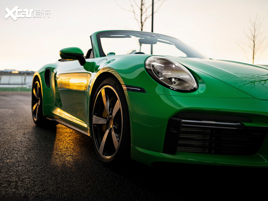 2020r911 Turbo Cabriolet