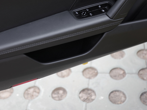 2020Carrera 3.0T ǰTg