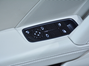 2020Targa 4 {܇ƅ^(q)	