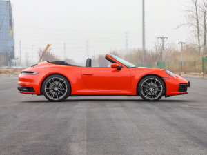 2020Carrera Cabriolet 3.0T w^