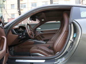 2020Carrera 3.0T ǰſg