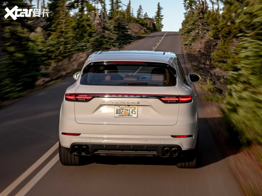 2020CayenneԴ Turbo S E-Hybrid