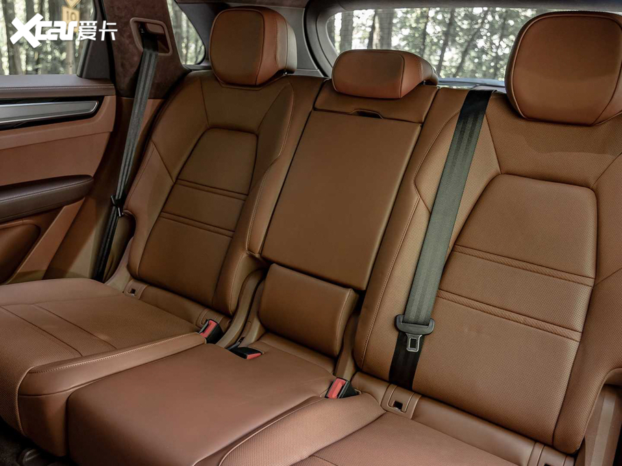 2020CayenneԴ Turbo S E-Hybrid