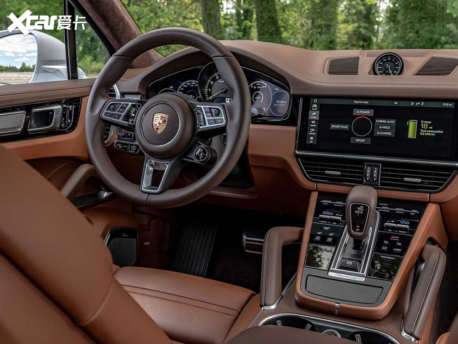 2020CayenneԴ Turbo S E-Hybrid