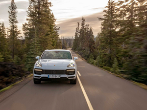 2020Turbo S E-Hybrid w^