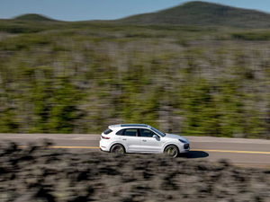 2020Turbo S E-Hybrid w^