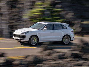 2020Turbo S E-Hybrid w^