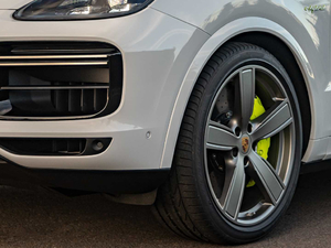 2020Turbo S E-Hybrid (x)(ji)^