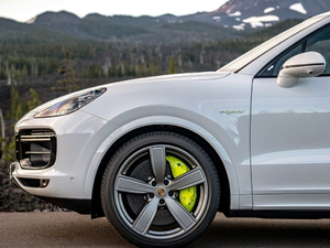 2020Turbo S E-Hybrid (x)(ji)^