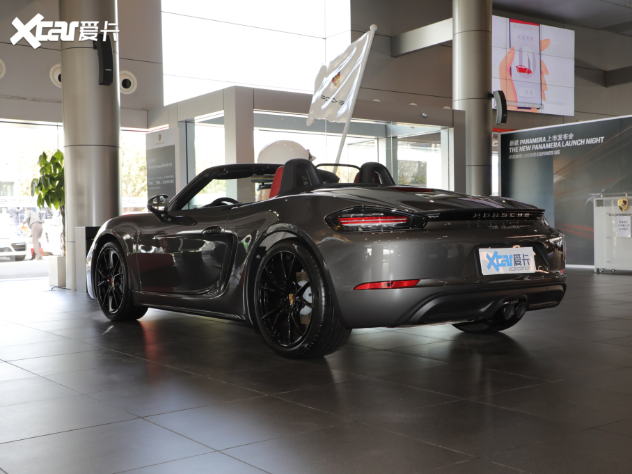2020r718 Boxster 2.0T