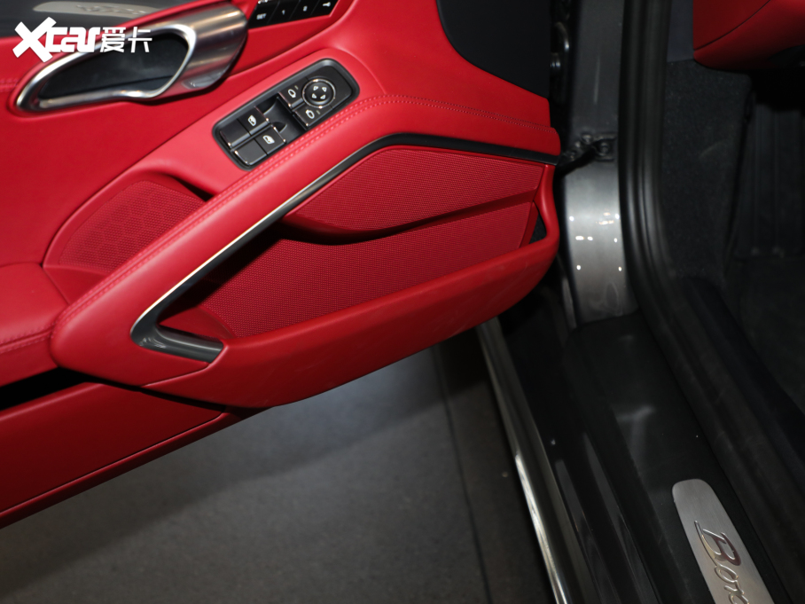 2020r718 Boxster 2.0T