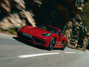 2020Cayman GTS w^