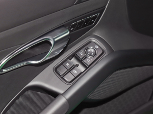 2020Cayman 2.0T {܇ƅ^	