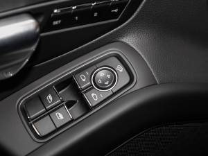 2020Cayman 2.0T п؅^