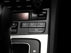 2020Cayman 2.0T п؅^