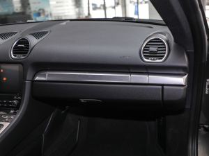 2020Cayman 2.0T п؅^