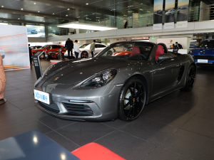 2020Boxster 2.0T ǰ45